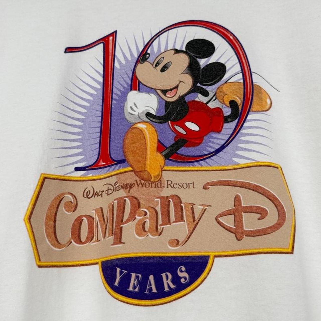 Vintage 2001 Company D 10th Anniversary Disney World Cast Exclusive T Shirt (S)