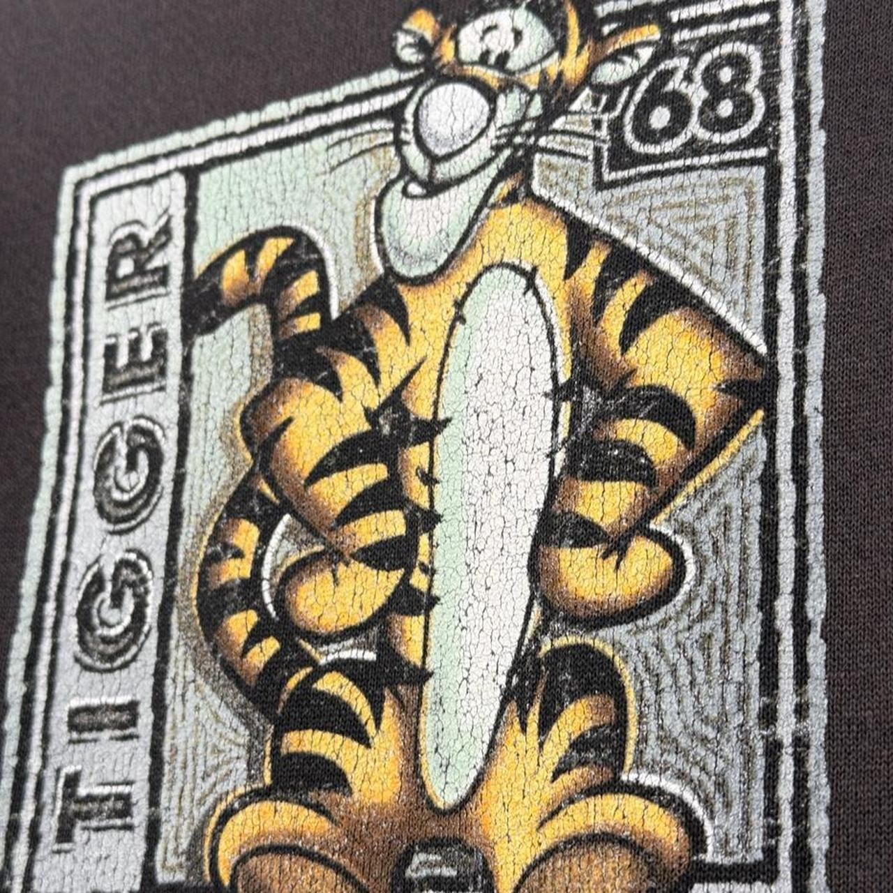 Vintage 00s Tigger Disney Store Dark Brown Sweatshirt (M)