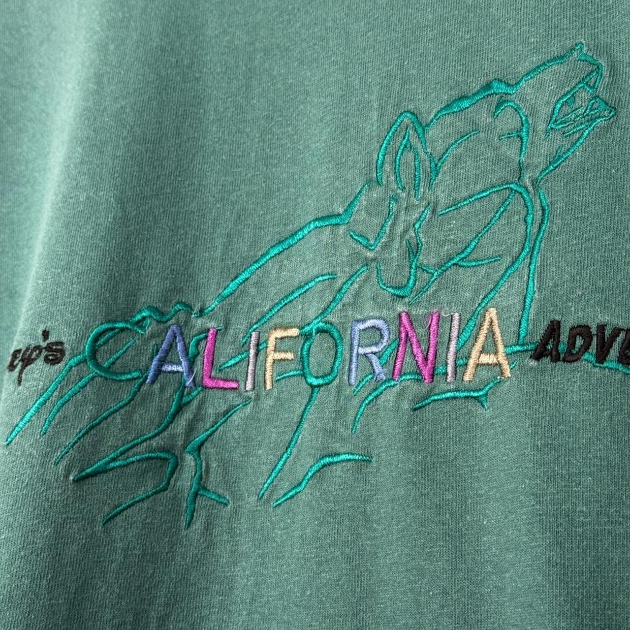 Vintage 00s Disney's California Adventure Embroidered Green T Shirt (XXL)